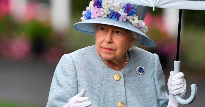 Tratamiento de Isabel II podría incluir antivirales, según medios locales