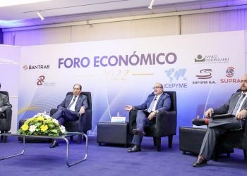 foro económico ICEPYME donde se abordaron las expectativas de desarrollo económico del país