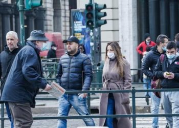 Italia obliga desde hoy a trabajadores mayores de 50 años a estar vacunados