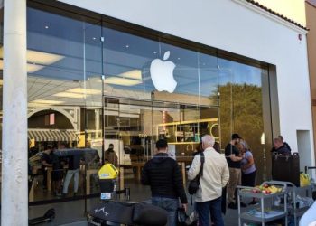 Apple anuncia un sistema que sustituye los datáfonos por iPhones