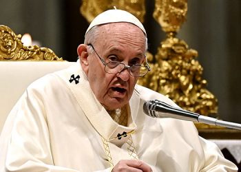 El Papa apela a la fraternidad: “O somos hermanos o todo se derrumba”