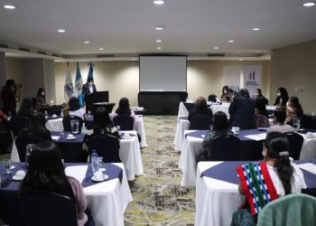 Presentan estrategia de inclusión de mujeres y pueblos indígenas en ciencia y tecnología