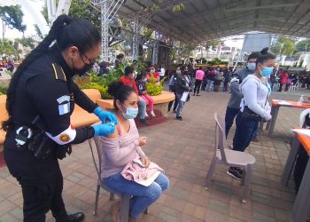 COVID19: Continúan jornadas de vacunación e hisopados en el territorio