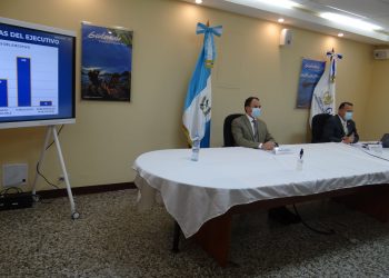 Presentan porcentaje de cumplimiento de la primera fase de implementación de la Ley para la Simplificación de Requisitos y Trámites Administrativos