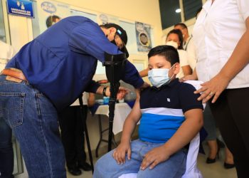 Guatemala supera los 16 millones de dosis administradas contra el COVID-19