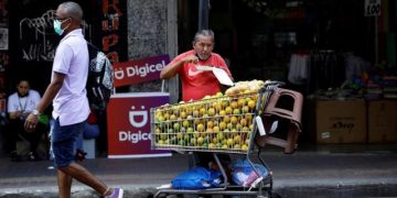 Panamá elimina el uso obligatorio de mascarilla en espacios abiertos