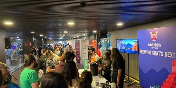 Minex y Anacafé promocionan café guatemalteco en Chile