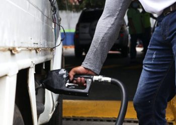 Ley de Apoyo Social Temporal a Consumidores de Diésel y Gasolina Regular