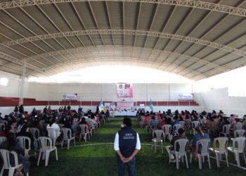 Capacitan a docentes en prevención de violencia digital