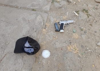 Durante el operativo se le decomisaron dos armas de fuego