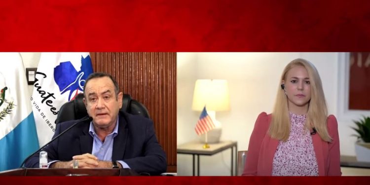 Mandatario durante entrevista con Americano Media.