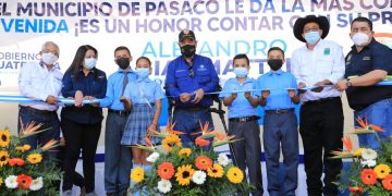 Presidente Giammattei inaugura ampliación de escuela en Pasaco, Jutiapa