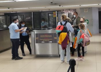 Migración coordina acciones para la recepción de dos familias ucranianas