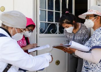 Jornadas de vacunación de casa en casa continúan en La Esperanza, Quetzaltenango