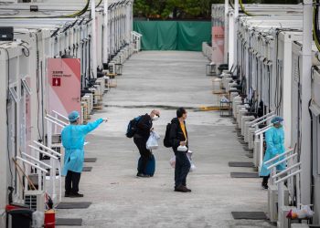 Casos globales de COVID-19 vuelven a subir debido al repunte en Asia