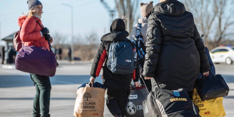 OIM: La guerra en Ucrania ha provocado 3 millones de refugiados