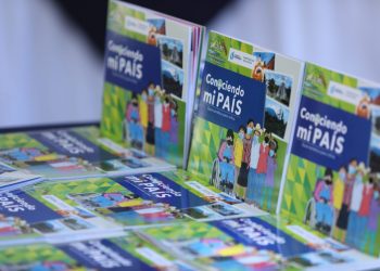 Entregan 40 mil ejemplares de guía turística “Conociendo mi país”