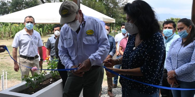 Inauguran edificio de ICTA en San Jerónimo, Baja Verapaz
