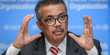 Tedros: “Por mucho que lo deseemos, la pandemia aún no ha terminado”