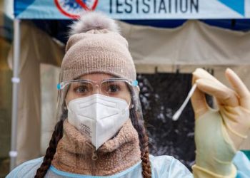 Lentamente, los contagios por coronavirus vuelven a subir en Europa