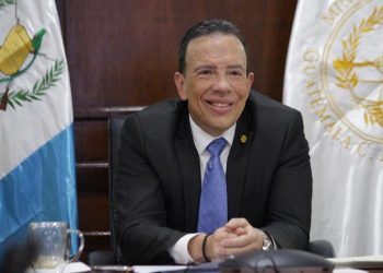 Guatemala expone acciones para continuar crecimiento económico ante BID