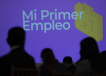 Programa Beca Mi Primer Empleo beneficiará a más de 800 jóvenes