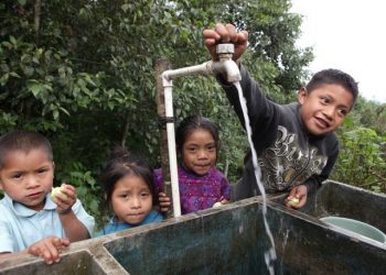 Proyectos de agua y saneamiento son prioridad del Gobierno central