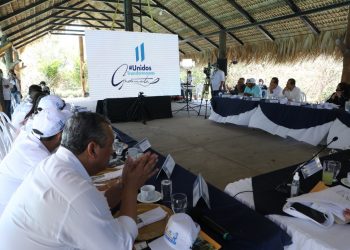 Se presentó a los alcaldes de Zacapa la importancia del reglamento para el cuidado del medio ambiente.