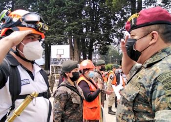 Soldados finalizan capacitación para atender incendios forestales