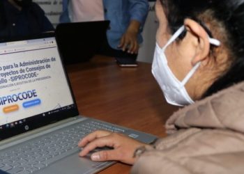Personal municipal de Quiché se capacita en el uso del Siprocode