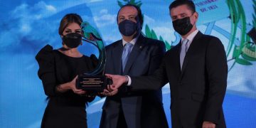 TAG Airlines es nombrada Aerolínea Bandera de Guatemala