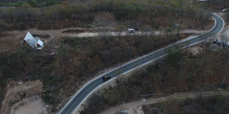 Inauguran tramo carretero en San José del Golfo
