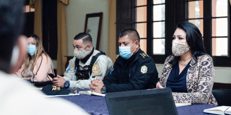 Mantienen acciones para evitar daños a los recursos naturales de San José La Colonia, Cobán