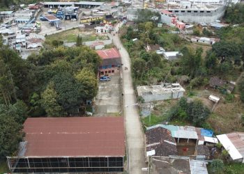 Pavimentación de camino rural mejora condiciones de vida en Nebaj