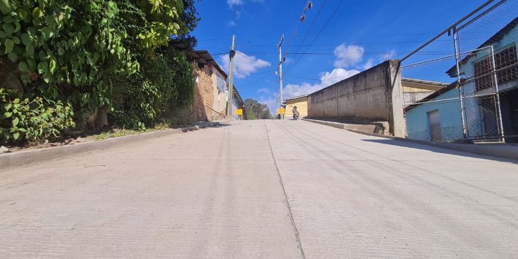 Mejoramiento de tramo favorece el desarrollo de San Antonio Huista