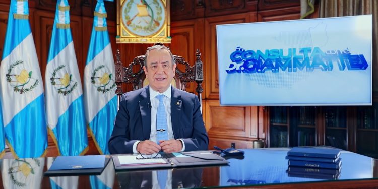 Presidente guatemalteco resalta Política Pública de Protección a la Vida y la Institucionalidad de la Familia 2