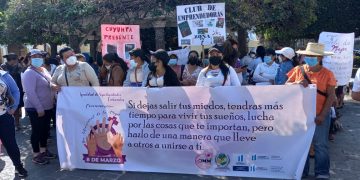 Mujeres marchan en Huehuetenango para promover la igualdad
