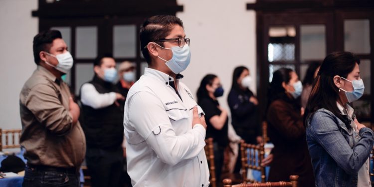 Copadeh promueve la cultura de paz entre empleados municipales de Cobán