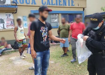 PNC intercepta a migrantes en Esquipulas