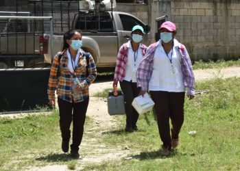 Salud avanza con vacunación contra COVID-19 en zona de adyacencia con Belice