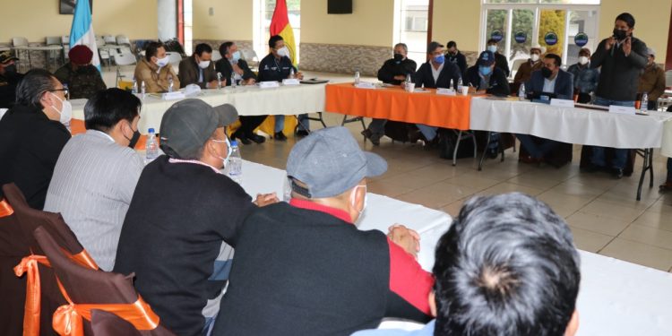 Autoridades establecen ruta para solucionar conflicto territorial entre Ixchiguán y Tajumulco