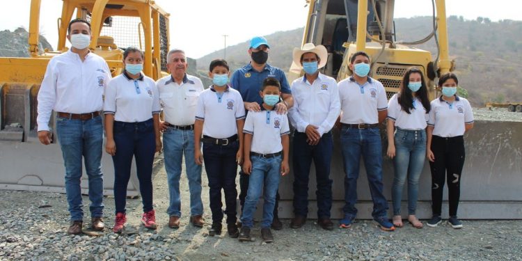 Comienza construcción de escuela Bicentenario en San Agustín Acasaguastlán