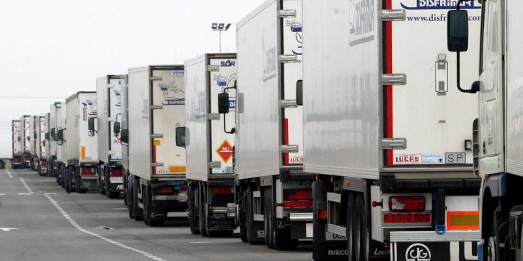 Electrificar el transporte no será suficiente para descarbonizar la economía