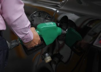 MEM: Apoyo social para consumidores de combustibles entrará en vigencia el 5 de abril