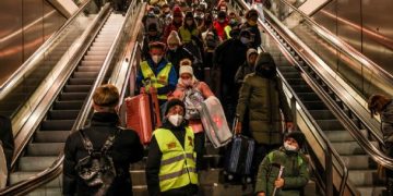 Alemania estima que recibirá al menos 225 mil refugiados de Ucrania