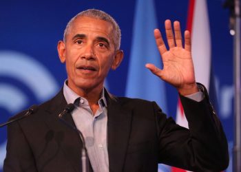 Expresidente de EE. UU. Barack Obama da positivo por COVID-19