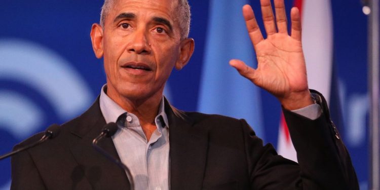 Expresidente de EE. UU. Barack Obama da positivo por COVID-19