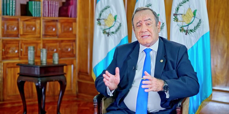 Mandatario resalta resultados sobre vacunación contra COVID-19, combate del crimen organizado y crecimiento económico