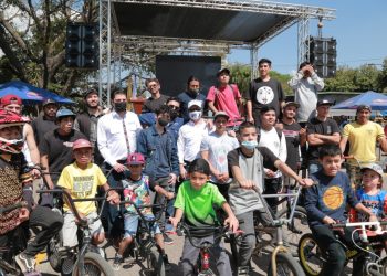 Autoridades incentivan a la juventud con espacios recreativos