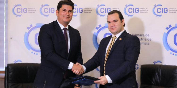Mineco y CIG firman convenio de cooperación para fomentar emprendimiento en el país
